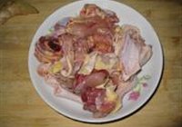 小鸡炖蘑菇的做法 步骤3