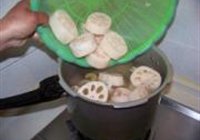 排骨藕汤的做法 步骤6