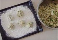泰山豆腐丸子的做法 步骤4