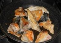 香煎三文鱼头的做法 步骤5