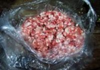 肉末银牙炒韭菜的做法 步骤3
