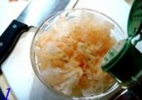 鸡茸炒银耳的做法 步骤1