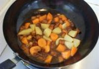 土豆胡萝卜红烧肉的做法 步骤9