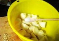 剁椒萝卜头的做法 步骤3
