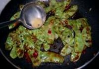 鱼香扁豆的做法 步骤10