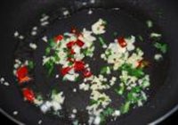 鱼香扁豆的做法 步骤6