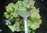 南昌辣炒油菜梗的做法 步骤6