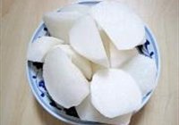 腊猪手煲萝卜的做法 步骤2