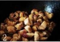 五花肉炖虎皮蛋的做法 步骤2