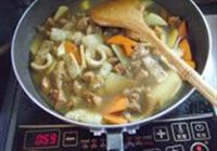 印度咖喱鸡丁煲的做法 步骤8