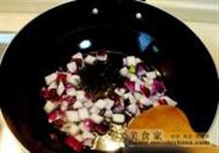 桃仁鲜虾炒什锦的做法 步骤7