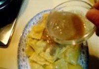 海鲜馄饨伴核桃蘑菇汁的做法 步骤26