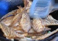 香酥糖醋马口鱼的做法 步骤14