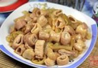 酸菜炒大肠的做法 步骤8