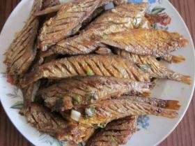 香酥糖醋马口鱼