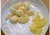 蒜爆牛肉的做法 步骤2