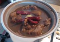 红烧肉焖豆角干的做法 步骤5