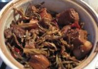 红烧肉焖豆角干的做法 步骤6