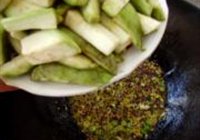 茄子烧土豆的做法 步骤6