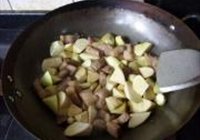 茭白焖肉的做法 步骤9