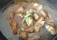 排骨焖菠菜卷子的做法 步骤13
