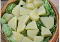 土豆蒸肥肠的做法 步骤7