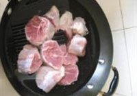 电压力锅做酱牛肉的做法 步骤2