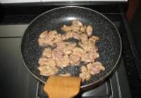 番茄牛肉的做法 步骤3
