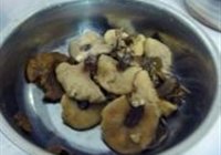 松蘑烧排骨的做法 步骤5