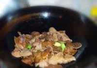 松蘑烧排骨的做法 步骤9