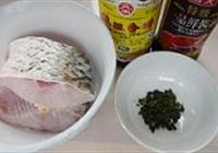 糖醋乌龙鱼片的做法 步骤1