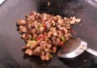 孜然麻辣鸡丁的做法 步骤10
