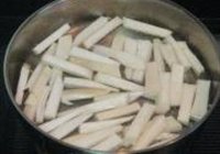 杏鲍菇蚝油炒对虾的做法 步骤3
