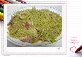 萝卜丝炒肉