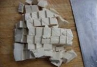 虾头烧豆腐的做法 步骤3