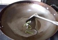 虾头烧豆腐的做法 步骤4