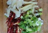 竽头炒肉丝的做法 步骤3