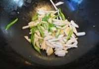 竽头炒肉丝的做法 步骤11
