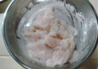 水煮鱼片的做法 步骤2