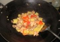 薯仔炒肉片的做法 步骤7