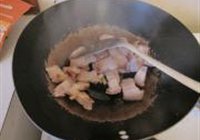 茶树菇红烧肉的做法 步骤6