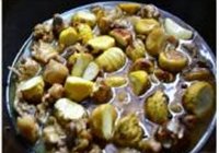 板栗烧鸡的做法 步骤7