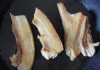 梅菜扣肉的做法 步骤5
