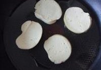 香煎素鸡的做法 步骤5