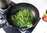 菠菜粉丝的做法 步骤3