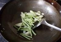 改良版砂锅鸡的做法 步骤13