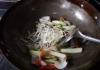 改良版砂锅鸡的做法 步骤17