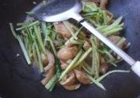 沙茶酱烧鸡肉的做法 步骤9