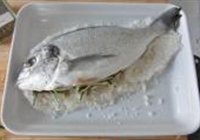 盐烤酒烧的乌颊鱼的做法 步骤4