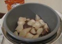 萝卜烧牛腩的做法 步骤12